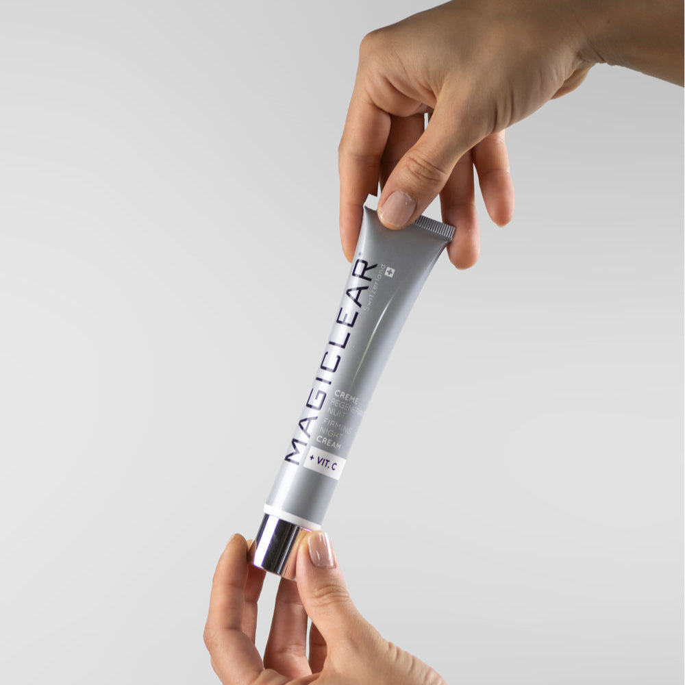 Anti-ageing night cream with powerful cell renewal action that repairs environmental damage, restores hydration balance, and promotes youthful skin overnight